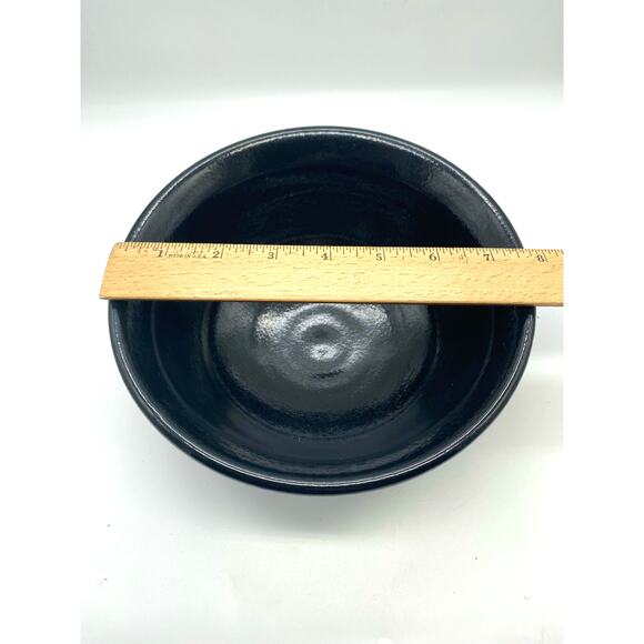 Studio Pottery. Signed Black mixing Bowl - Picture 4 of 7